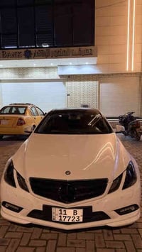 للبيع Benz مارسدس e350 كووب  موديل 2011  فول مواصفات   رقم بغداد بأسمي...