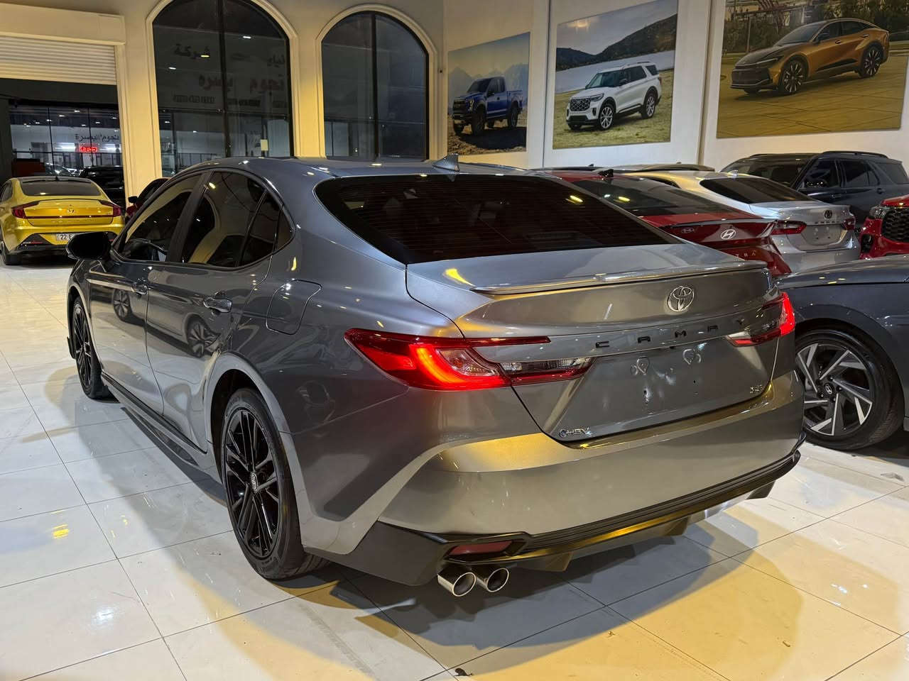Toyota Camry
2025~ SE
ماوەی ڕۆیشتن : 37,000ميل
بۆیاغ:يةك پارچة
پستۆن: 4 پستۆن
بزوێنەر: 2.5
 نرخ / 23,700$
کامێرەی دواوە - بالیفی دەست - دیاریکردنی خێرای - شاشە - کوشن کارەبایی - 8 پەرەشووت - لایت زینۆن - سستەمی 
واتساب /*********** Singapore
