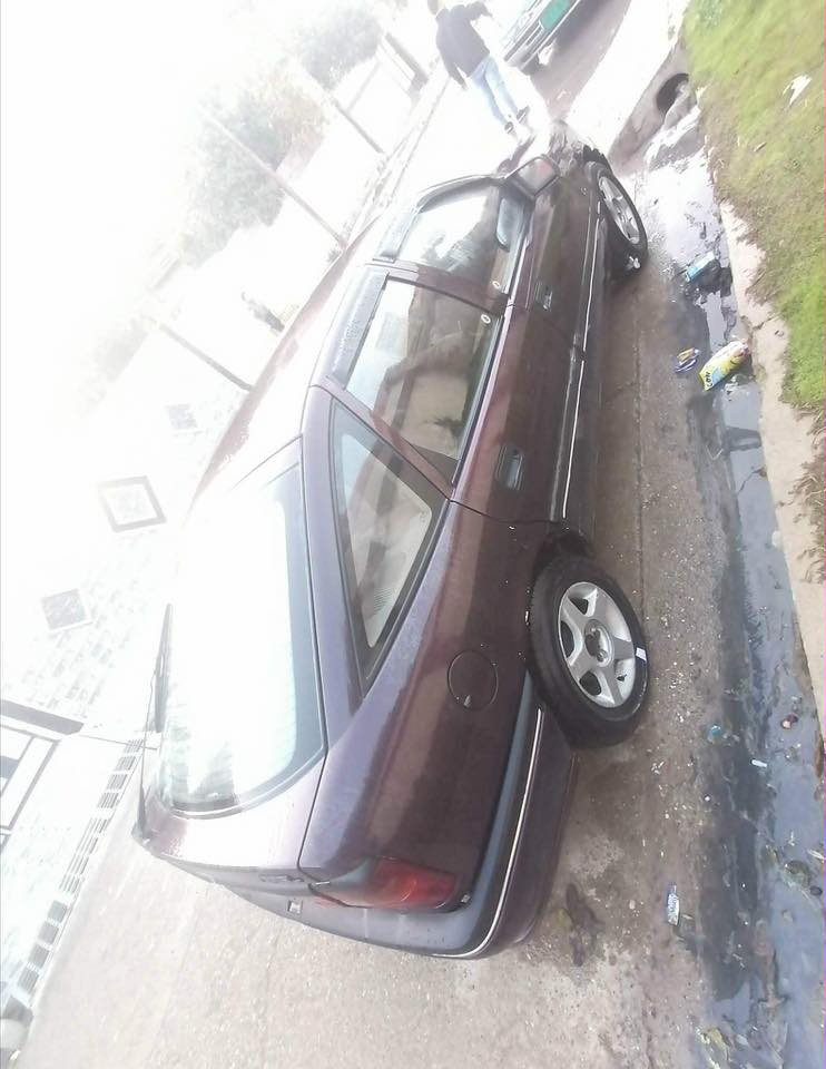 اوبل فكترا  موديل  ١٩٩٢ حجم ١٦
كابون بنزين مكينة و كير أنضاف سنوية خضرة
طخم تاير جديد الشرعي موجود
كهربائيات شغالة السعر ٣٣ $ مكلف بالنشر وبيها مجال الاتصال
 بالرقم صاحب السيارة ***********
بسام العراقي
