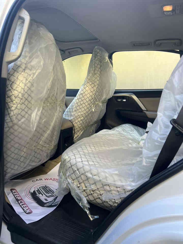 بيع سريع!!📢📢
باجيرو سبورت ام الكت الاسود الرياضي موديل ٢٠٢٠ السيارة اعلى مواصفات بالباجيرو مواصفاتها :
١.حساسات امامية وخلفية
٢.رادارات ٣٦٠درجة
٣.سايد بريك بصمة
٤.مفتاح التشغيل بصمة وبصمة دخول بالابواب
٥.تحكم ستيرن
٦. اوتو هولد( وقوف السيارة وهي على وضع D)
7.السيارة ٧ راكب وجميع الكشنات جلد ومغلف
٨.كاميرة بك دوارة 
٩.فتحة سقف سلايد
١٠.تبريد شاشة وشاشة تدعم الفديوهات والانترنت والابل كار بلي والخرائط GPS
١١.اشاير بالمري والمري قابله للطي 
١٢.مانع تزحلق ومثبت السرعة وغيرها من المواصفات
السيارة رقم اربيل مميز باسمي مكفولة كفالة عامة عدا مكانين بارد بسيط محرك السيارة ٦ سلندر وماشية ٩٤ الف حقيقي رايدها ٢٣٤$ وبيها مجال للشراي والسعر جداً مناسب مقارنتاً بخواتها  مكاني بغداد الجديدة للاستفسار مراجعة الصفحة او الاتصال على ***********
