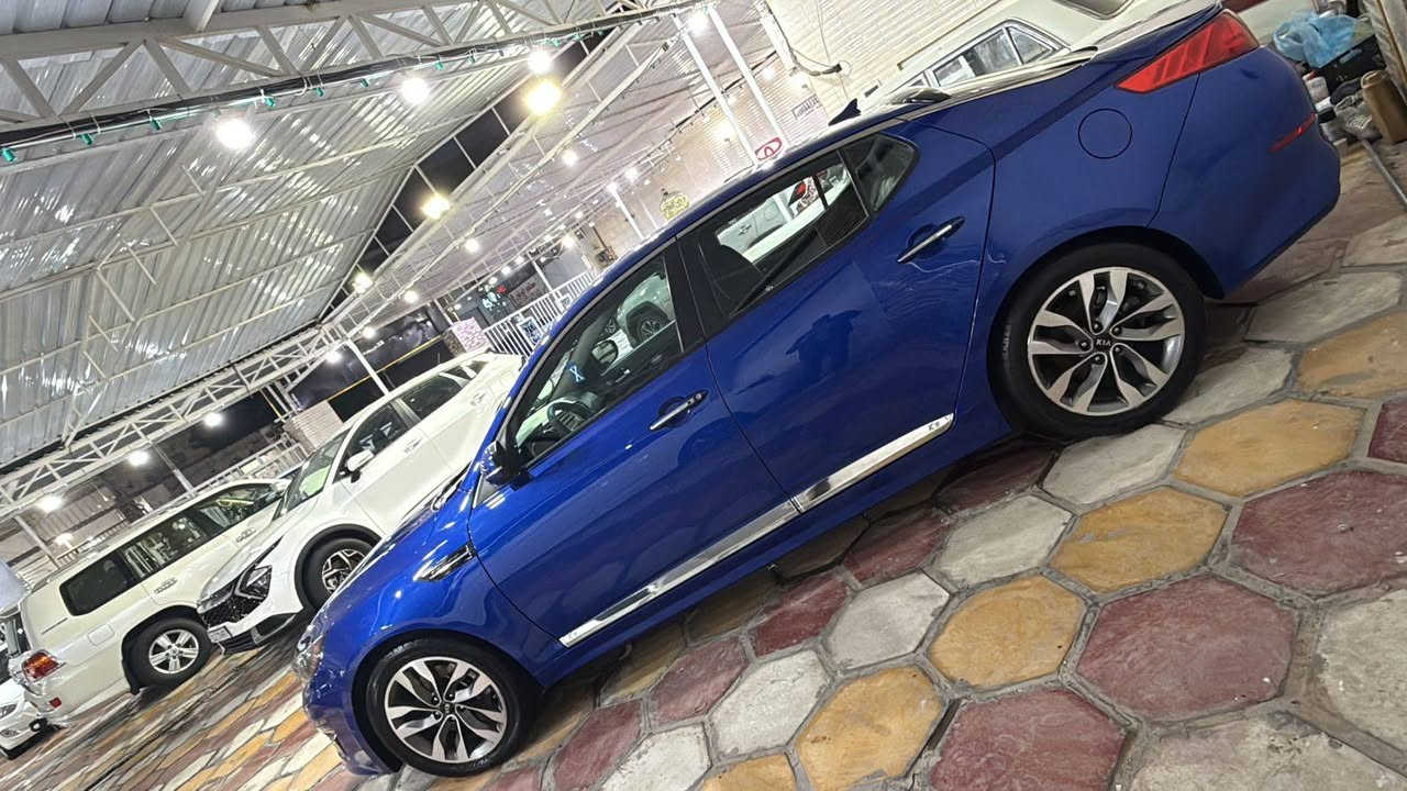 السلام عليكم ..
السلام عليكم .. 
كيا اوبتما موديل ٢٠١٤ 
رقم بغداد انكيليزي جديد 
وارد أمريكي 
حادث فقط جاملغ خلفي وقبق صندوك صبغ بدون كص فقط صبغ
المواصفات ..
بصمة 
شفتات
تحكمات 
كشنات كهرباء 
كشنات جلد 
زنون امامي منضومة كاملة 
مكينة ٢٤٠٠ __ ٤ سلندر 
السعر ١١٥ ورقة وبيهة مجال بسيط 
للأستفسار ***********
