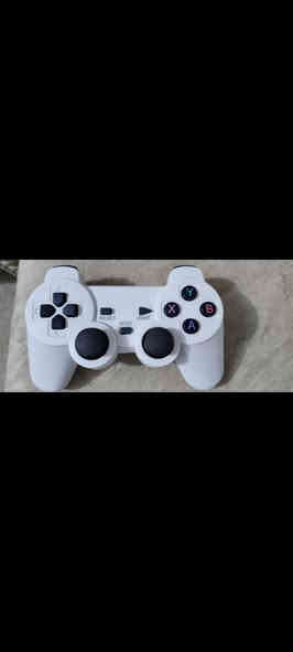 السلام عليكم
داتا شو P30 MAX. 
 معه فلاش اللعاب كثيرة.
جوستكات عدد 2.
 بردة عرض 2.60 م ارتفاع 1.50 م
نظيف قليل الإستخدام ويحتوي عدة برامج وصورة بإضائة جيدة. 
العنوان كربلاء ***********
سعره 130ألف.
