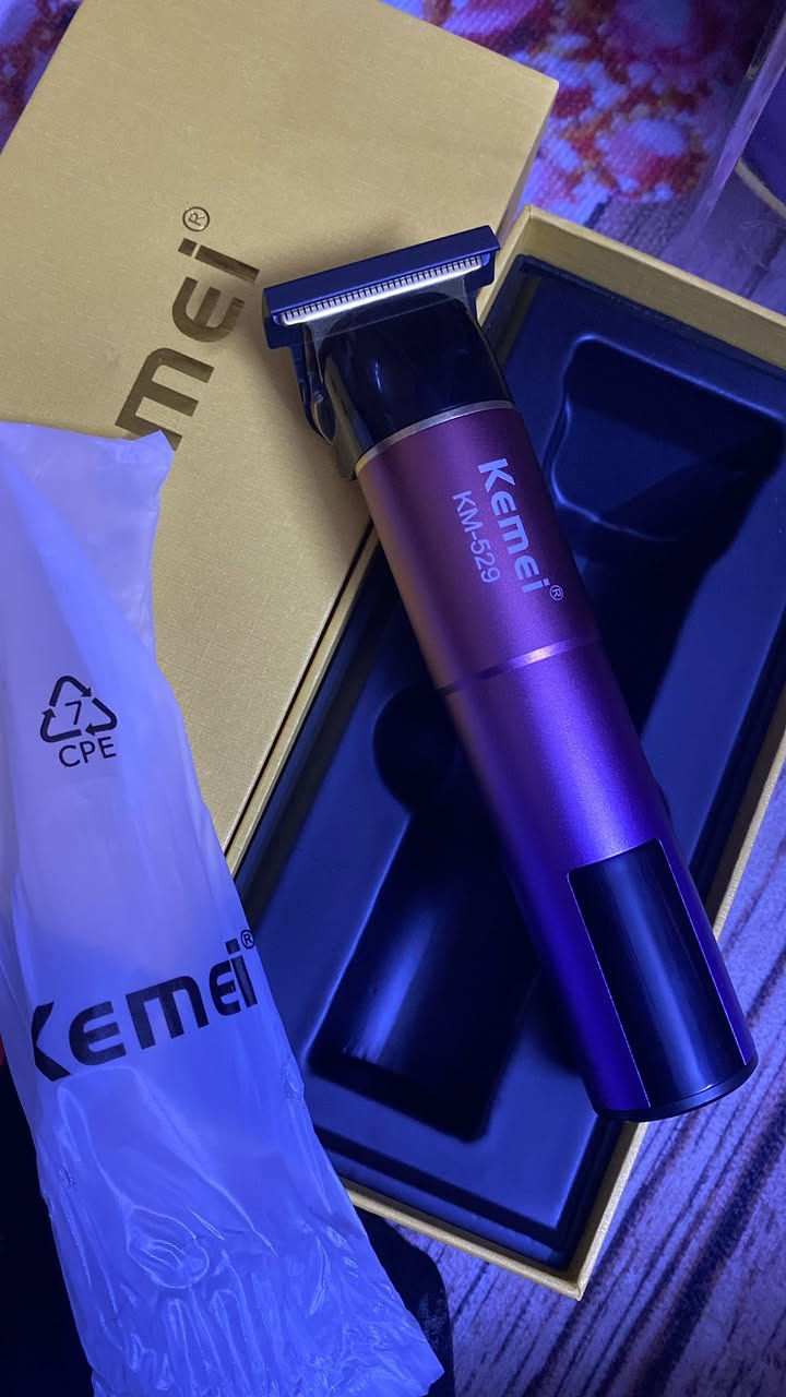 اراض تصفيه محل ديغزل كلهن جدد ب الكارتونه 
القطعه بسعر الجمله 
بعد موجود بنكات ثنين علي بابا ل الاستفسار خاص


**إذا كنت صاحب هذا الإعلان وتريد حذفه لأي سبب، رجاءا أرسل رسالة إلى الدعم الفني**