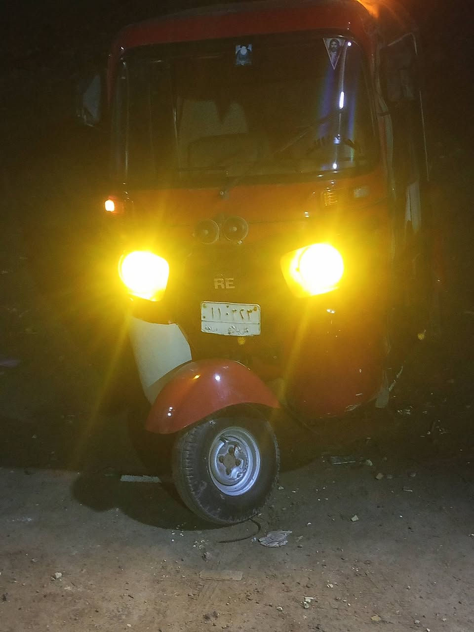 سلام عليكم عيوني تكتك رقم وسنويه موديل 16 السعر 3ملاين و 500 وبيه مجال للطيبن
***********
مقداد الموسوي
