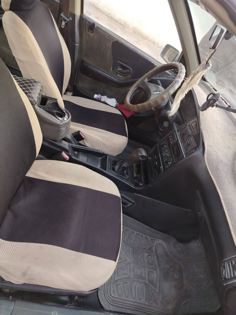 سياره للبيع بيجو روا موديل ٢٠٠٩ رقم بغداد مكان الناصريه رقم صاحب السياره ***********
