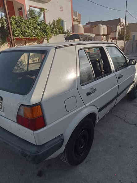 سياره كولف 90رقم إنكليزي نينوى
كاربون بانزين الشرعي بل موصل كير محرك نضاف 

السعر 25 وبيها مجال شراي يتصل ***********
