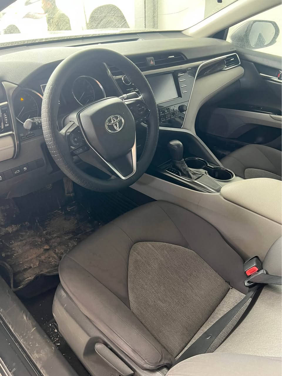 عربي | كوردي 👇

اسم السيارة و نوعها و موديل :كامري le 2018
سعر و مجال :165
غرامة :
عدد سلندر + المحرك حجم المحرك :4 2.5 
عدد الممشة : 75 ميل
مكينة مفتوحة : لا
الكير مفتوح :لا
المكينه بيها نفخ :لا
عدد قطعة الصبخ + امكنها :بوند و جملوغ 
تعديل بارد : لا يوجد
الايربكات : ستيرن فقط 
الشاصي و الدواخل :سليمه
رقم الشاصي  :
تحويل او وكالة :موجود
عنوان : دهوك 
تبديل : لا يوجد
قسط : موجود فقط من داخل دهوك
رقم الهاتف :0️⃣7️⃣5️⃣0️⃣8️⃣5️⃣0️⃣8️⃣4️⃣8️⃣8️⃣

ناڤێ ترومبێلێ و جور و مودێل: كامري LE 2018
بها و مەجال: 165 (وەرقە) و مەجال تێدا هەیە
غەرامە:
عدد سلندر + قەبارێ مەکینێ: 4 سلندر، 2.5
مەشا ترومبێلێ: 75 هزار میل
مەکینا وێ یا ڤەکرییە: نەخێر
گێرێ وێ یێ ڤەکرییە: نەخێر
مەکینە نفخ تێدا هەیە: نەخێر
عددێ پارچێن بویاغکری و جهێن وان: بونێت و چەمەلۆغ
تعدیل بارد: نینە
ئێرباگ: بتنێ یێ ستێرنی
شاسی و ناڤەوە: ساخلەمە و بێ کێشەیە
رەقەم شاسی:
تەحویل یان وەکالە: یا بەرهەڤە
ناڤنیشان: دهۆک
تەبدیل (گوهورین): نینە
قەست: بتنێ ل ناڤ دهۆکێ هەیە
رەقەم تەلەفۆن: 0️⃣7️⃣5️⃣0️⃣8️⃣5️⃣0️⃣8️⃣4️⃣8️⃣8️⃣ دهوك, العراق


**إذا كنت صاحب هذا الإعلان وتريد حذفه لأي سبب، رجاءا أرسل رسالة إلى الدعم الفني**