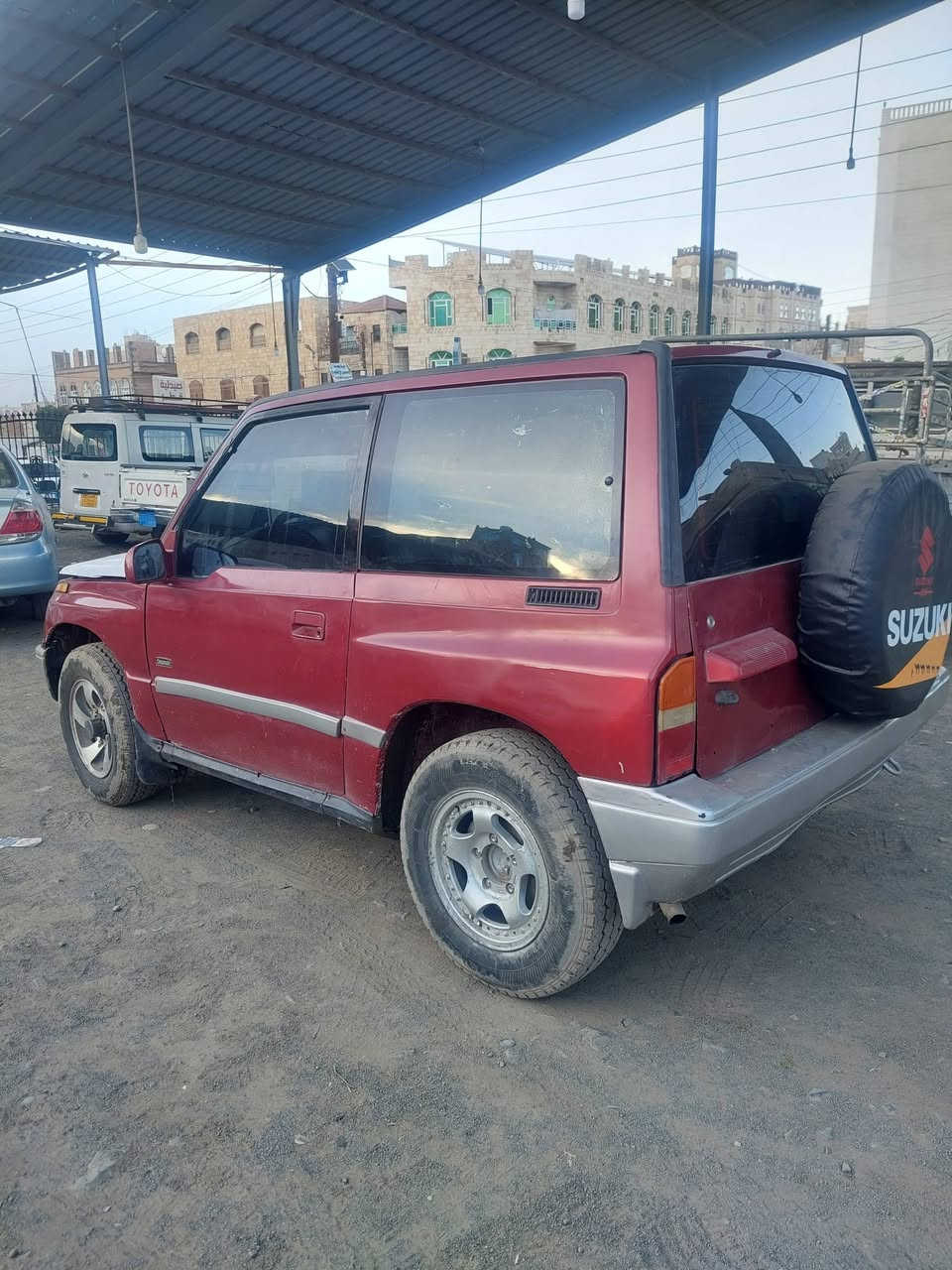 للبيع فيتارى  موديل 94  جير عادي دبل 
بدون جمارك 
حجم صغير قلب قوي قاهرات الجبال والصحاري 
السياره كرت مضمون مكينه واسبيت 
السعر 8000 سعودي 
المشتري يعرف احلا سعر 
775017274
713668772
صنعاء 

فيتارى 94


**إذا كنت صاحب هذا الإعلان وتريد حذفه لأي سبب، رجاءا أرسل رسالة إلى الدعم الفني**