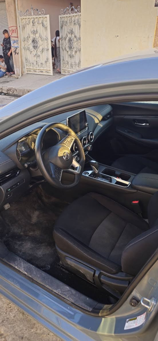 نيسان سنترا 2025 sv
25000 كيلومترا چووی 
ره نگ سمنتی


**إذا كنت صاحب هذا الإعلان وتريد حذفه لأي سبب، رجاءا أرسل رسالة إلى الدعم الفني**