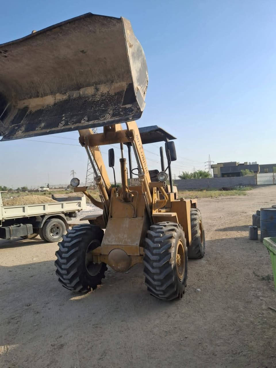 سلام عليكم شفل البيع رقم قادسيه مكاني كربلاء الحر ***********/***********
