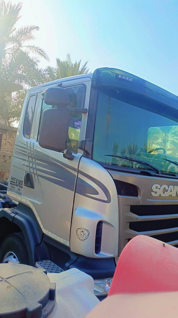 السلام عليكم سكانيا عكرب شاصي موديل 2010 مكينه 4خطوط حجم 420كير 3×3 شاصي مكفول مضروب باج بلادي عنوان بغداد ناحيه الوحدة ***********
