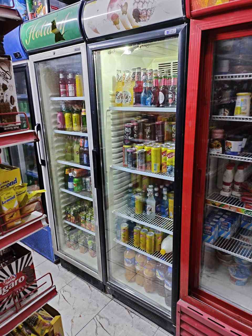 عارضات ايكور تركي ابو الحسابه نضافه وتبريد فول العنوان بغداد العبيدي ***********
