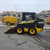 شفل للبيع نيو هلند حجم 170 محرك بيركز سوبر  شفل جديد  محرك شرط مضخات ش...