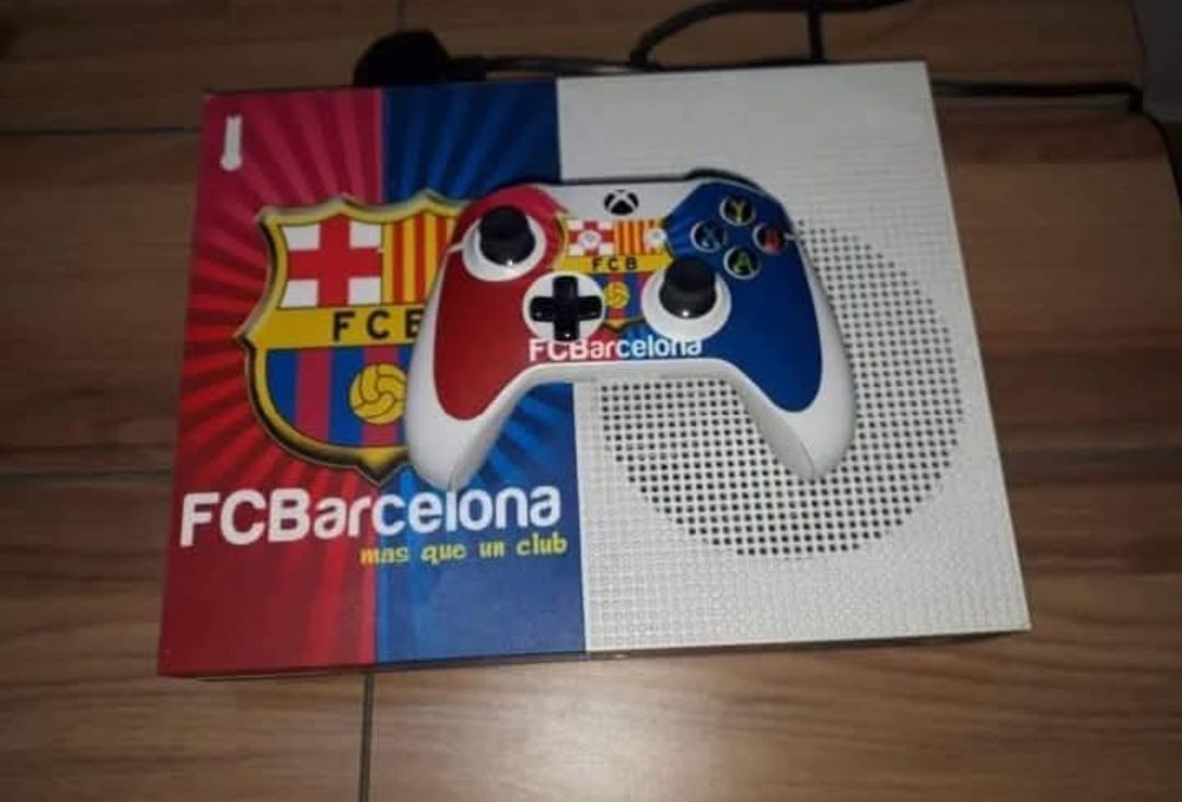 اكس بوكس ون اس كامل ملحقات ون تيرا السعر180 وبي مجال


**إذا كنت صاحب هذا الإعلان وتريد حذفه لأي سبب، رجاءا أرسل رسالة إلى الدعم الفني**