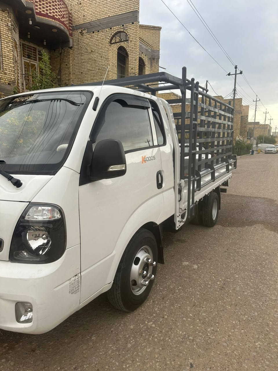 كيا فحل موديل ١٩
رقم بغداد
تحويره ١٤
محجر بوري جديد
سياره جديد كبل لشارع
كير ومكينه وكسن وشاصي كفاله
كشر كفاله عامه عدا بارد قليل بالباب
مكاني ميسان
مكينه سبانه ما محطوط عليها
تبريد تدفه
سعر ١٤٥
شراي يتصل ***********
