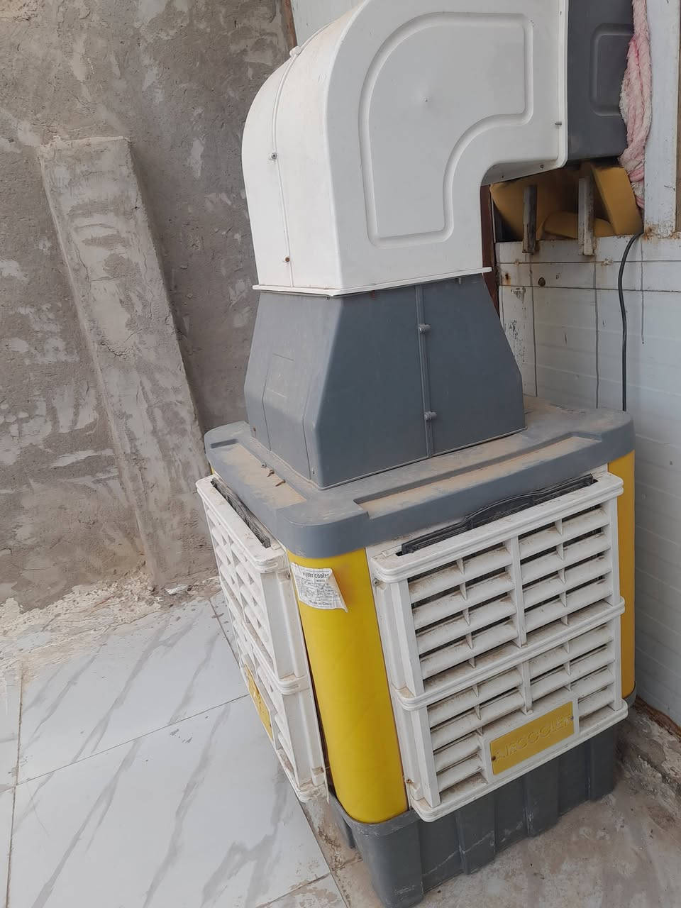 سلام عليكم مبرده للبيع بسعر مناسب جدا غير متواجد ب الفيس ***********
