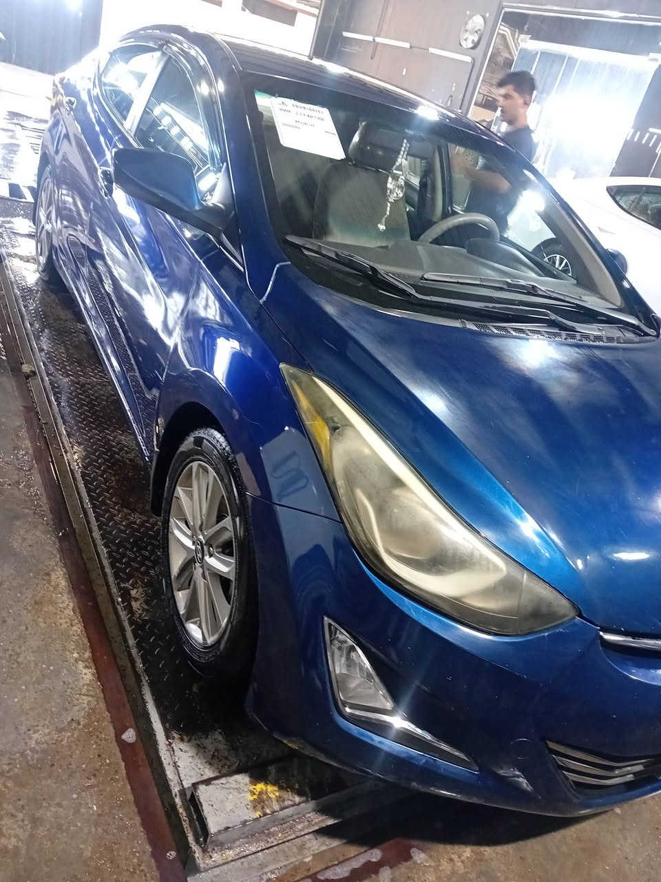 السلام عليكم 
لبيع النتره مديل ٢٠١٦
مكينه ١٨٠٠ دوش 
صبغ فقط بابين بلادي بدون تبديل 
كير مكين مكفول فوول
مواصفات نص فول 
ماشيه ٩٧
لشراي تصال على الرقم 
***********
