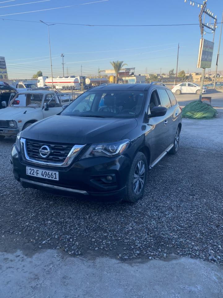 بسم الله الرحمن الرحيم
مكلف بلنشر
مراوس مع قمارة اقل منها او للبيع 
نيسان باثفندر 2018sv
السيارة مال بيت حيل نضيفة 
حادث جاملخ جهة السايق امريكي و عكسها عراقي فقط 
مكان موصل برطلة 
***********
