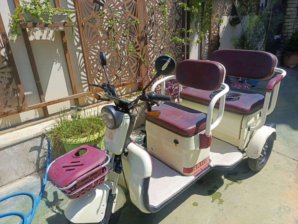 950 وبيها مجال بغداد, العراق


**إذا كنت صاحب هذا الإعلان وتريد حذفه لأي سبب، رجاءا أرسل رسالة إلى الدعم الفني**