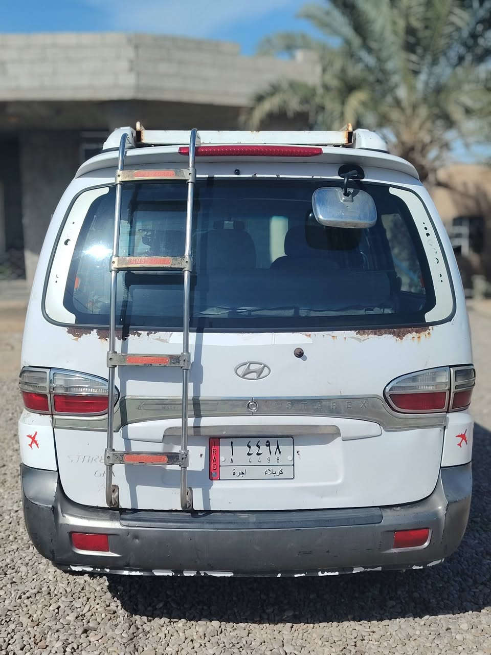 السلام عليكم ستاريكس2007 للبيع سياره جاهزه محرك بشرط كير اكسل كله جديد حداديه جديده تخم تاير جديد سنويه لل2027 رقم كربلاء مشروع وطني شرط التحويل للاستفسار الاتصال ***********
