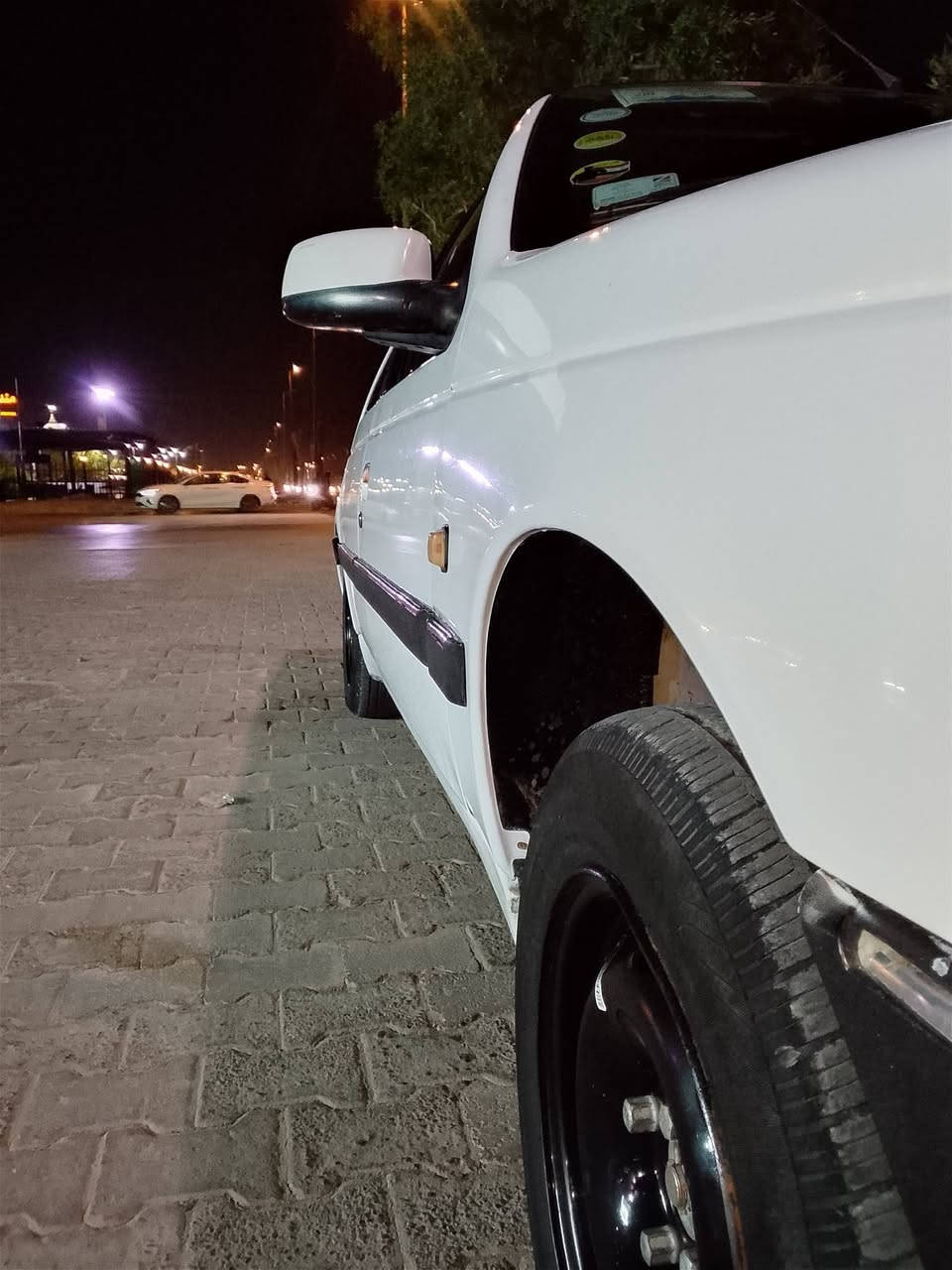 السلام عليكم بيجو مديل 13 رقم بغداد انكليزي سنويه ل30 السياره كفاله عامه لا صبغ لا تبديل لا ضربه مكينه طك كارتون فرنسي قطرته بلنص تبريد ثلج شرد كير جديد تخم تاير حداديه جديده السياره مال جناي مكان السياره نجف للاستفسار اكثر اتصل على الرقم ***********
