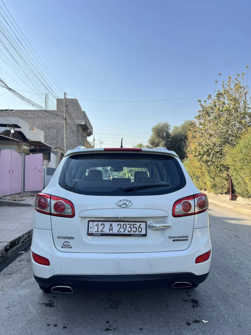 سنتافي 2011 للبيع
7 راكب 
فول مواصفات 
مكينه 6v 3.5  
تنته 
فور ويل 
تحكمات ستيرن 
ماشيه 77 الف km 
مكينه ما مفتوح 
كلشي بيها بلادي 
بدون قطره صبغ 
رقم وهزه جديد 
كابون بانزين 
للتواصل الاتصال 
*********** 
واتساب على نفس الرقم موجود 
الموقع الموصل الجانب الايسر
