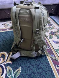 جنطة أمريكية مثل ما موضحة بالصور السعر  ١٠٠  للاستفسار ٠٧٨٧٤٨٨٣٤٩٨