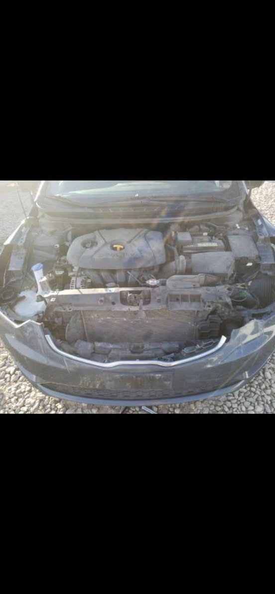 كيا فورتي لون سمنتي أربيل 
رقم جديد 
٢٠١٦
بيه باب ايمن وصبعين شاصي
سيارة جاهزه من كلشي كير ومحرك
سياره جديده حداديه جديده 
سعر ١١٠
مكاني بغداد 
***********
