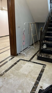 بيت للايجار • شهداء البياع