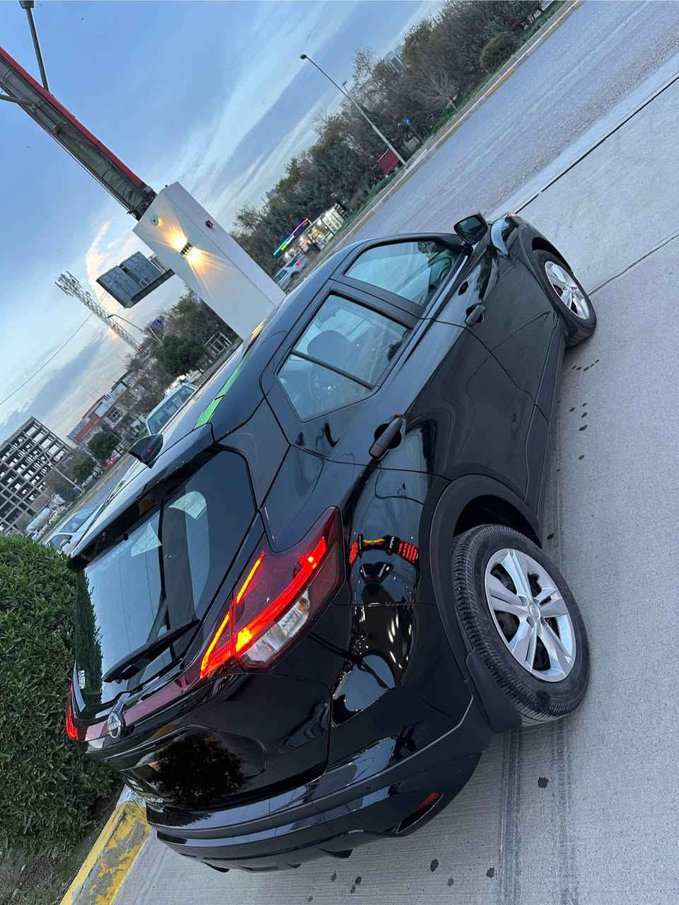 كيكس ٢٠٢٤ رقم كاتي - ته نها ١ پارچه ى سبوغه جاملغ - بي داخلي و شاصي و برانه وه - گير ومكينه و رادر و هه موو شته كي بشرت - 
—3N1CP5BV1RL583745
-١١٣$- سعرى
*********** واتساب كورك أربيل, العراق
