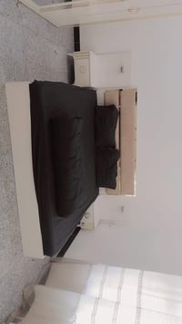 ✨ للإيجار — شقة سكنية بموقع مميز وراقي ✨  📍 زيونة / خلف دار الأزياء ضم...