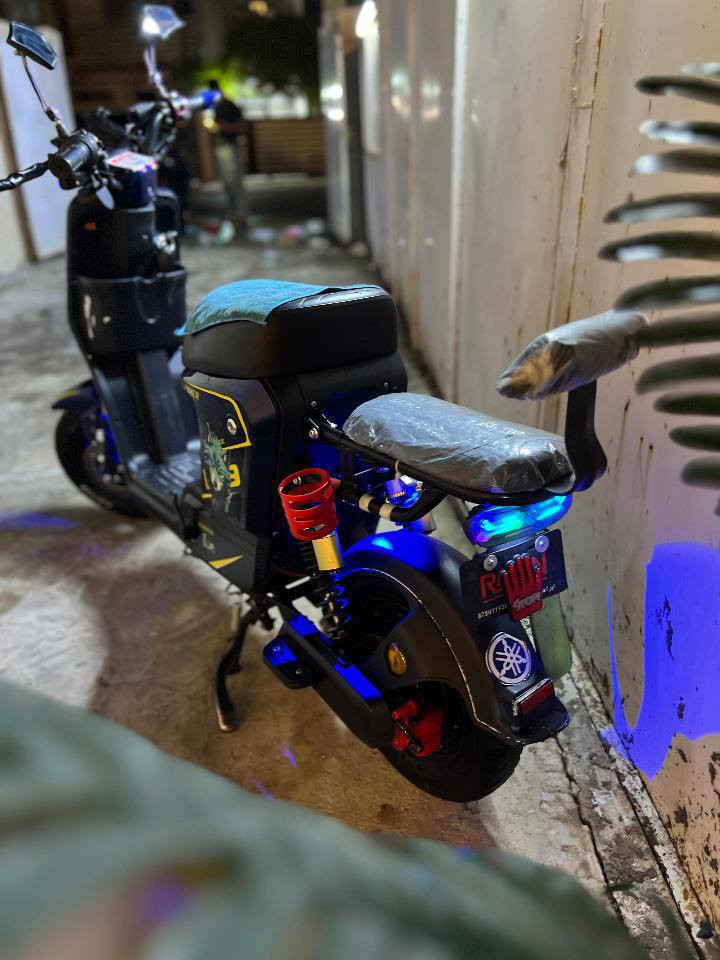 دراجه شحن R9 للبيع فول مواصفات السعر 375 وبيه مجال حك الجيه المكان بغداد


**إذا كنت صاحب هذا الإعلان وتريد حذفه لأي سبب، رجاءا أرسل رسالة إلى الدعم الفني**