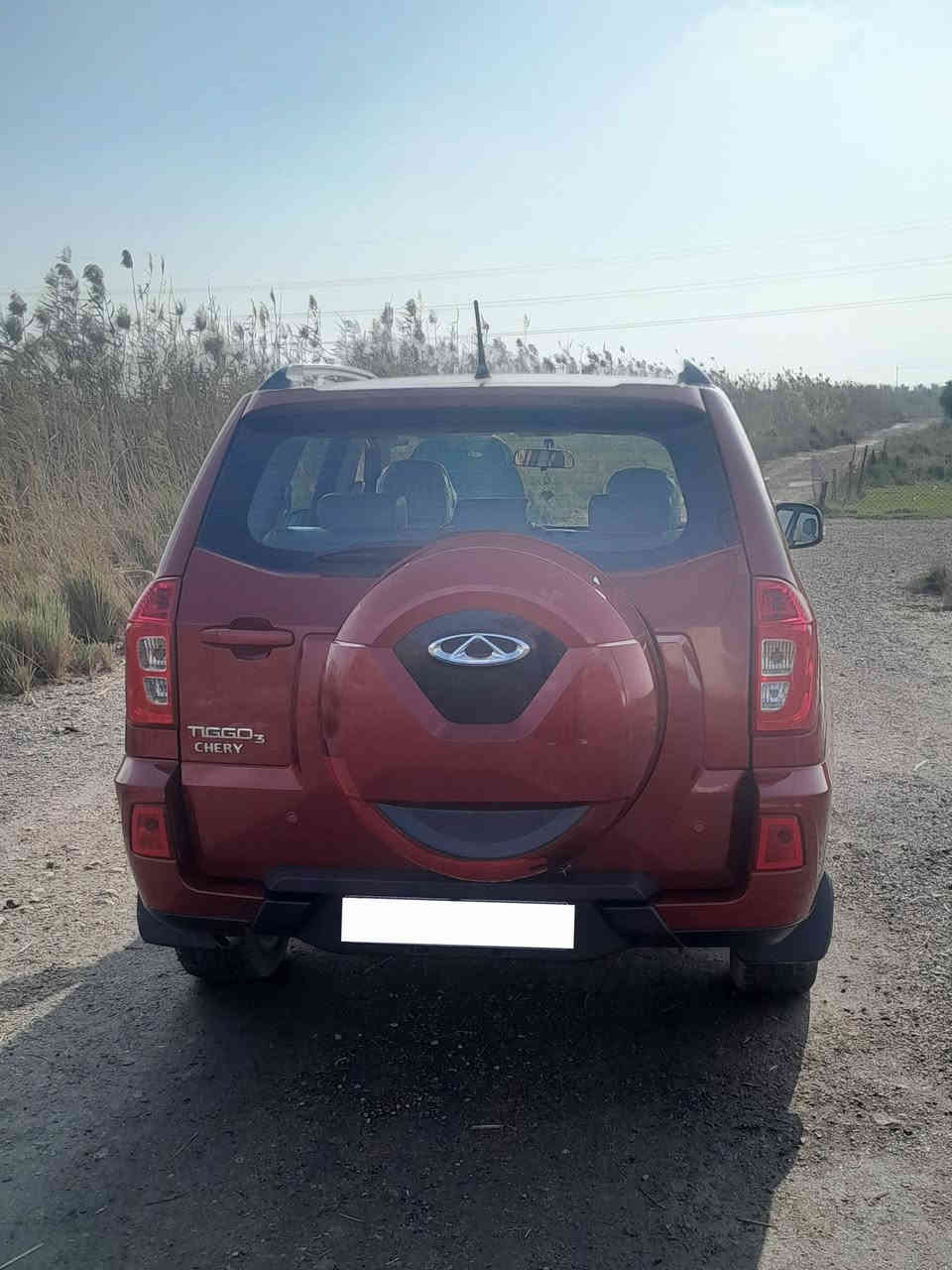 سياره تيكو 3 للبيع موديل 2018 محجوزه استقطاع ماستر مباشر رقم بغداد دولي جديد مكفوله كفاله عامه ماشيه 50 الف تاخد وكاله ام الباركود ثاني يوم السعر 100 وبيها مجال بسيط جدا للشراي العنوان واسط للاستفسار ولاتصال على الرقم ***********
