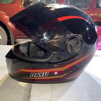 خوذة ضخمة • توصيل