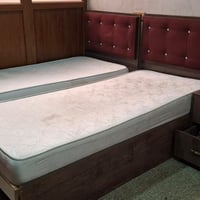 سليماني • دوشك • كومودي