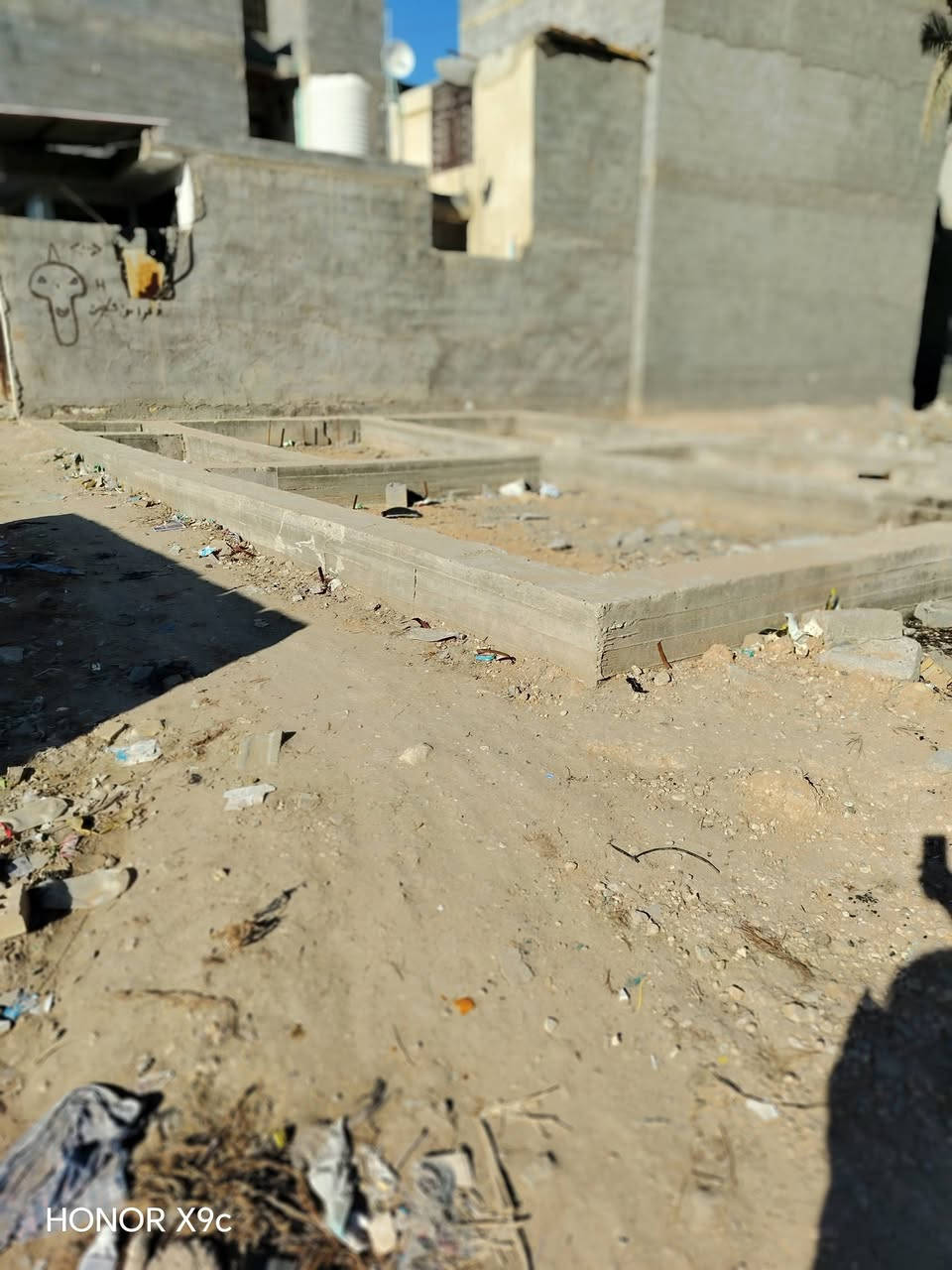 ياسلام عليكم قطعه رباط مساحه 75 وجه 10 ونزال 7ونص كربلاء باب بغداد عمود 50 رقمي *********** وبي واتساب
