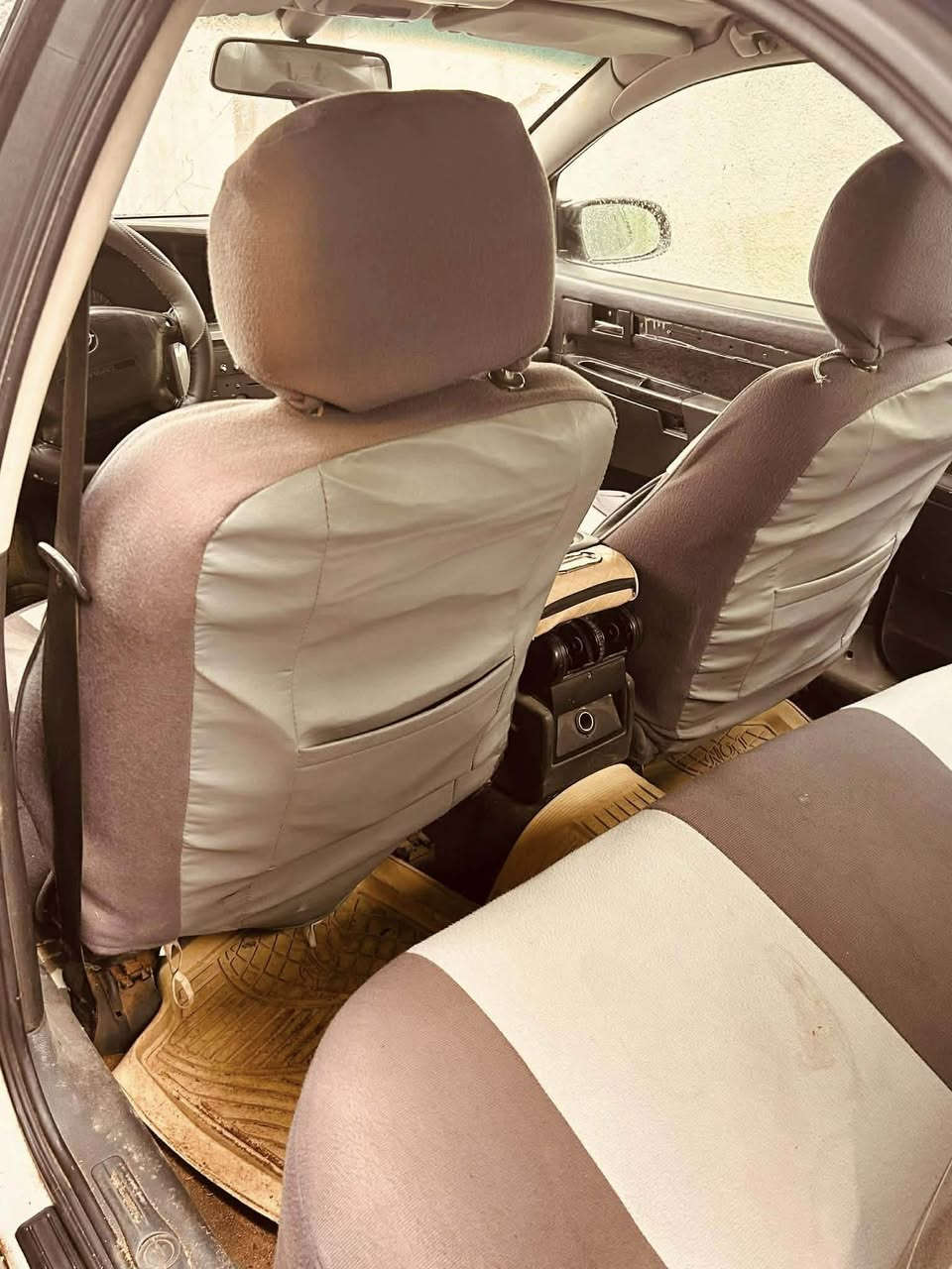 اوبل بزون 2002
رقم بصره مشروع وطني 
السنويه باسمي 
مطلوبه 540 غرامات 

مكينه بيه صوت براص 
حداديه 60‎%‎ 

سعره 15 ورقه صافي 
العنوان نجف \مشخاب

تواصل فقط عالهاتف 
***********
