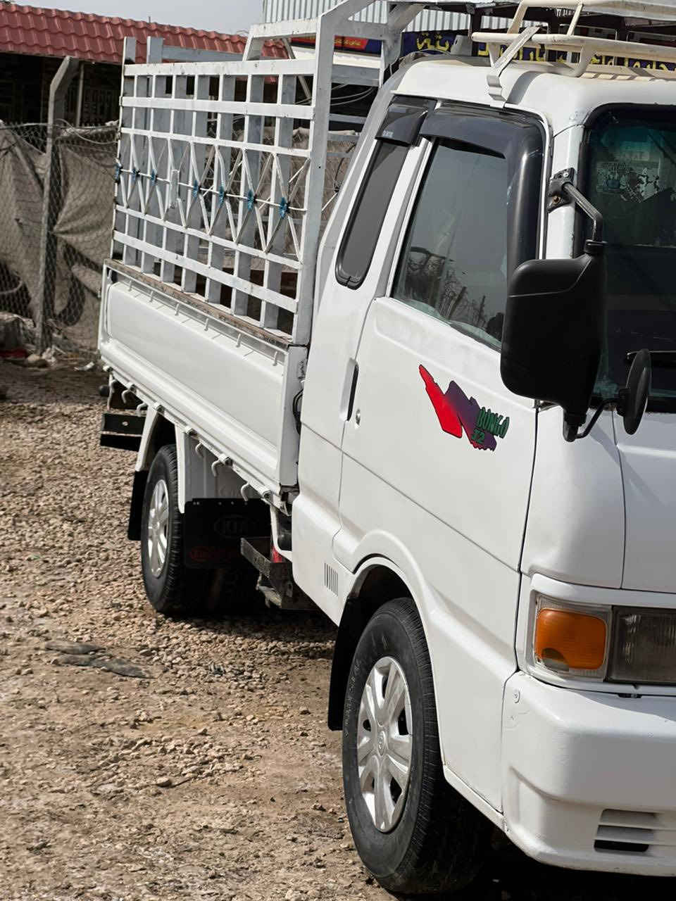 سلام عليكم كيه بنجو موديل 1996رقم بابل السياره مكفوله من مكينه وكير وكسن وشاصي ورقم شاصي كهربايات كله شغاله حداديه خير من الله السياره ماعايزه شي محجره وجاهزه السعر 57وبيه مجال العنوان بابل الاستفسار اتصل ***********
