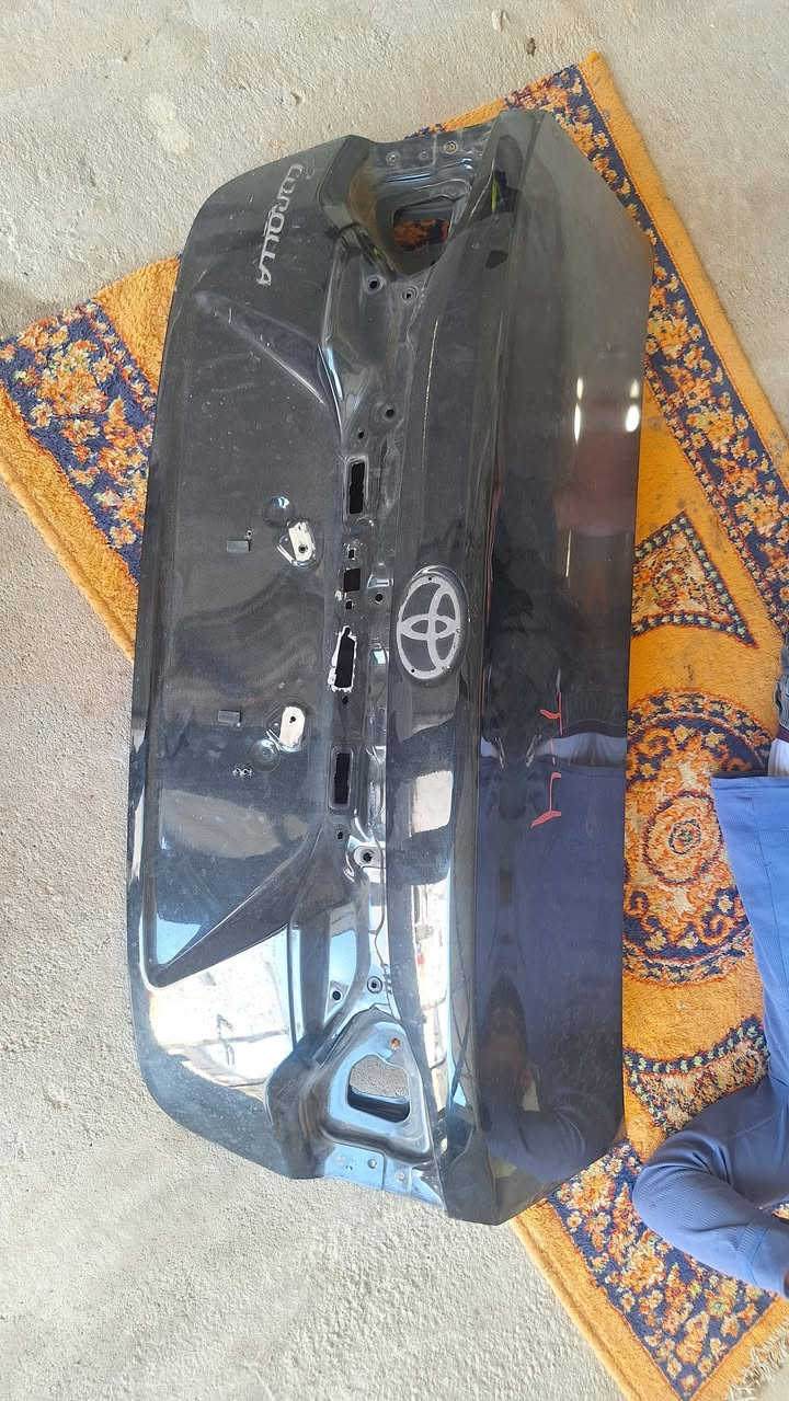 سلام عليكم
صندوق كورلا 2020 للبيع
للإستفسار ***********
