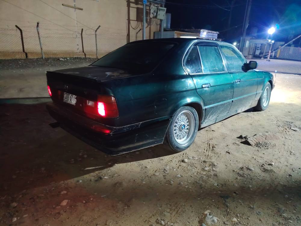 بئيم موديل91 كيرمكينه به شه رت مكينه25كيرعادي ارم بلاستيك هه ولير جام كارباي تاخم تايه ويل نويه سياره كي هه تا بلي خاوين جوانه لايت زينويه داخي زور خاوينه بخ لوجواني نرخ 23مجال برايانه ***********واتساب فايبه ر أربيل, العراق
