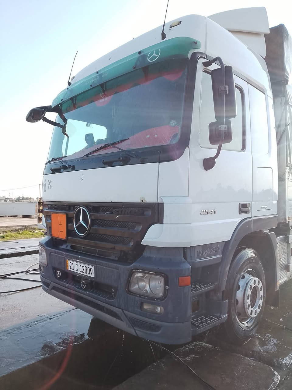 سلام عليكم اكتروز 2004 فول مواصفات كامره حساس رتايدر 5 طكات دبل مناميه حجم /2541 / كفاله عامه *********** /***********
