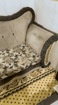 آلسَـِْ♡̨̐ـِْلامَ علـِْ♡̨̐ـِْيگمَ 
للبيع تخم 10 مقاعد 
مكانه الشرطه الخامسه 
سعر 350
ثنين كبار وحده صغيره وكراسي 2 
لتواصل 
***********
