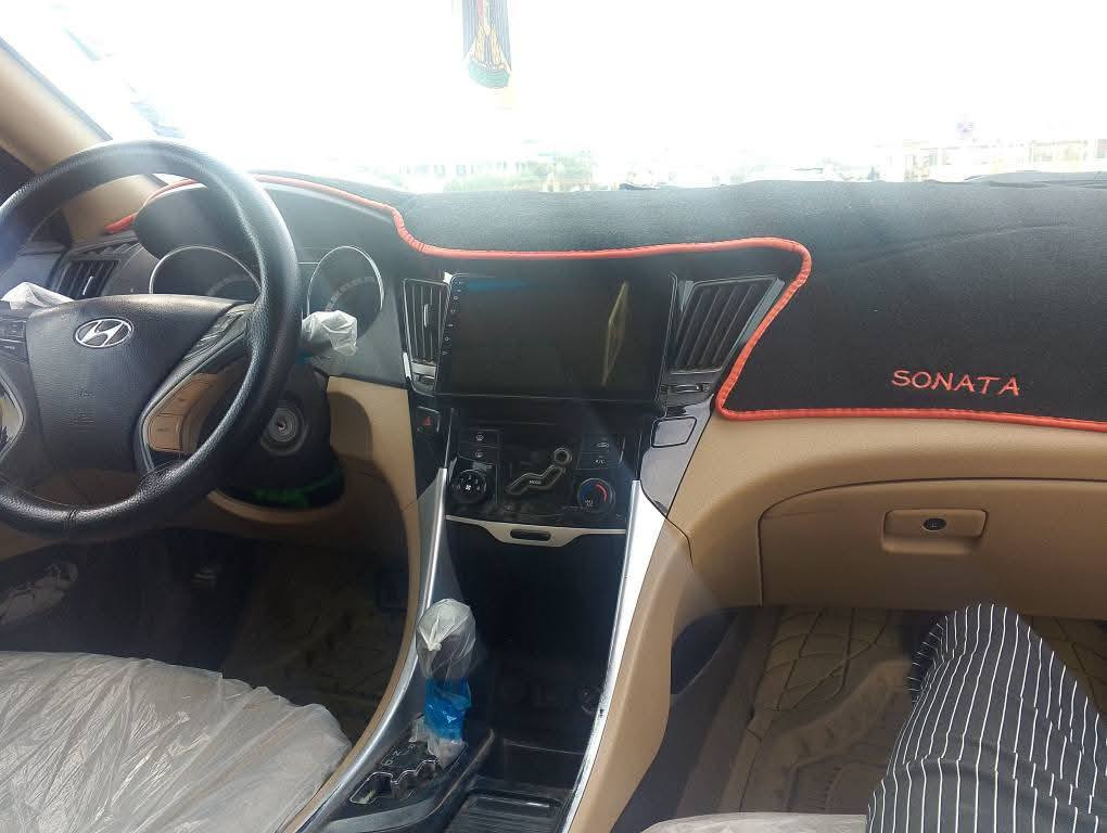 السلام عليكم سياره للبيع سوناتا 2011 سياره وارد خليجي مكينه 2400 تبريد شغال زوج تايرات جدد السياره  رقم اربيل يوم  مكاني الحله حمزه الغربي ‏‪***********
