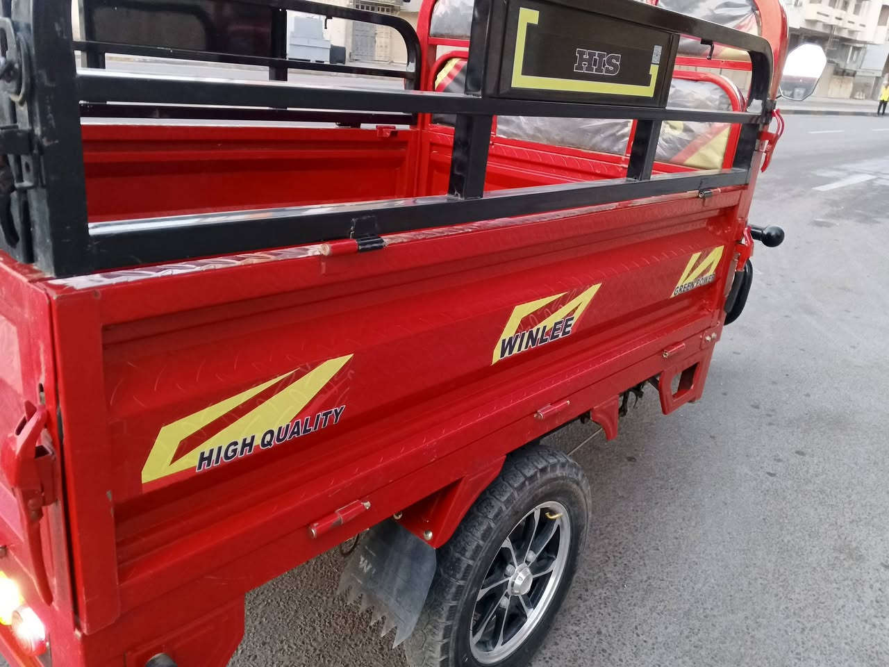 ستوته كهربائية للبيع
💪 محرك دفرنس قوي (1500 واط)
🔋 بطارية 60 فولت – مدى ممتاز بالشحنة
🚚 تتحمل أوزان عالية 
⚙️ نظام حديث وثابت + صرفية قليلة جداً
💡 ليدات قوية + شاشة + مرايات
📍 الحالة: جديدة / استخدام قليل
📍 جاهزة للعمل مباشرة بدون أي صرف

📞 للاستفسار: ***********

📍 العنوان: بغداد شارع النضال
