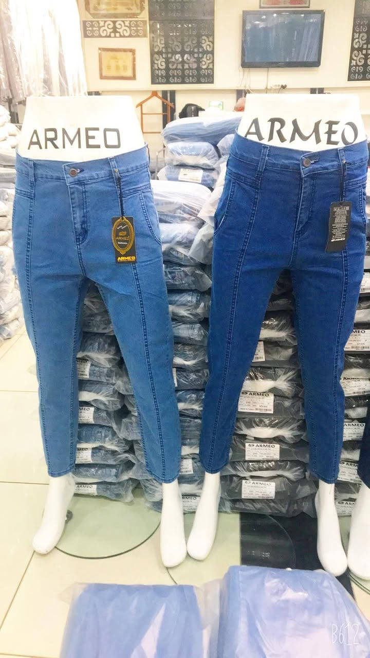 شروة جينز نسائي العدد 1000         السعر 3.25💲🔥
https://t.me/+ytVXFImGyDk0N2Y0


**إذا كنت صاحب هذا الإعلان وتريد حذفه لأي سبب، رجاءا أرسل رسالة إلى الدعم الفني**