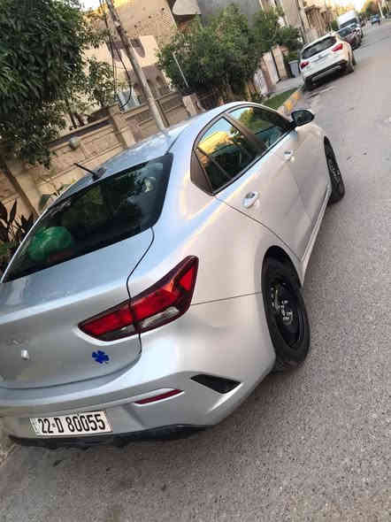 السلام وعليكم 
كيا ريو 
موديل 2022
السياره بيه قطعتين صبغ باب وجاملغ 
محرك 1600دوش 
رقم أربيل شرط التحويل 
كير محرك كله بشرط 
ماشيه 70
مواصفات 
تحكم سترين 
اشاير مري 
مانع انزلاق 
سبورت 
العنوان بغداد 
الشراي يتصل ***********
السعر 119بيه مجال
