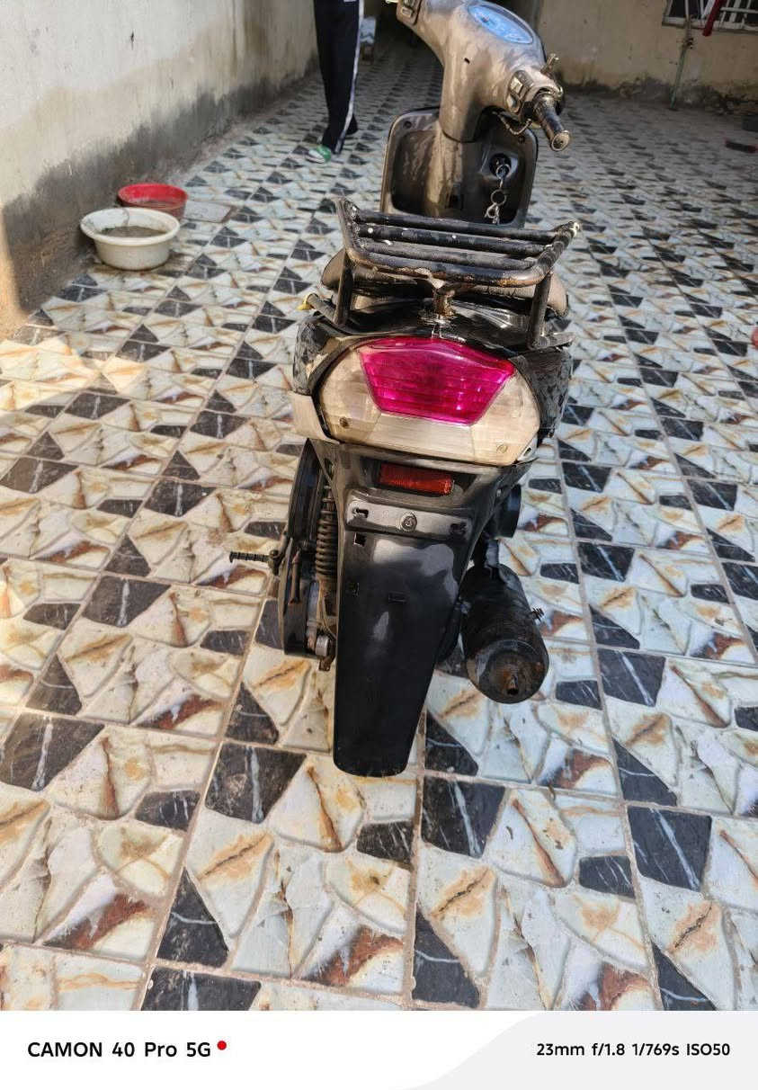 سلام عليكم دراجه لبيع ماكس منغولي دراجه حلوه او نضيفه مفتوحه مره وحده   مكان ديوانيه جلبيه سعر 500 أو بيع مجال متواجد خاص رقم ***********
