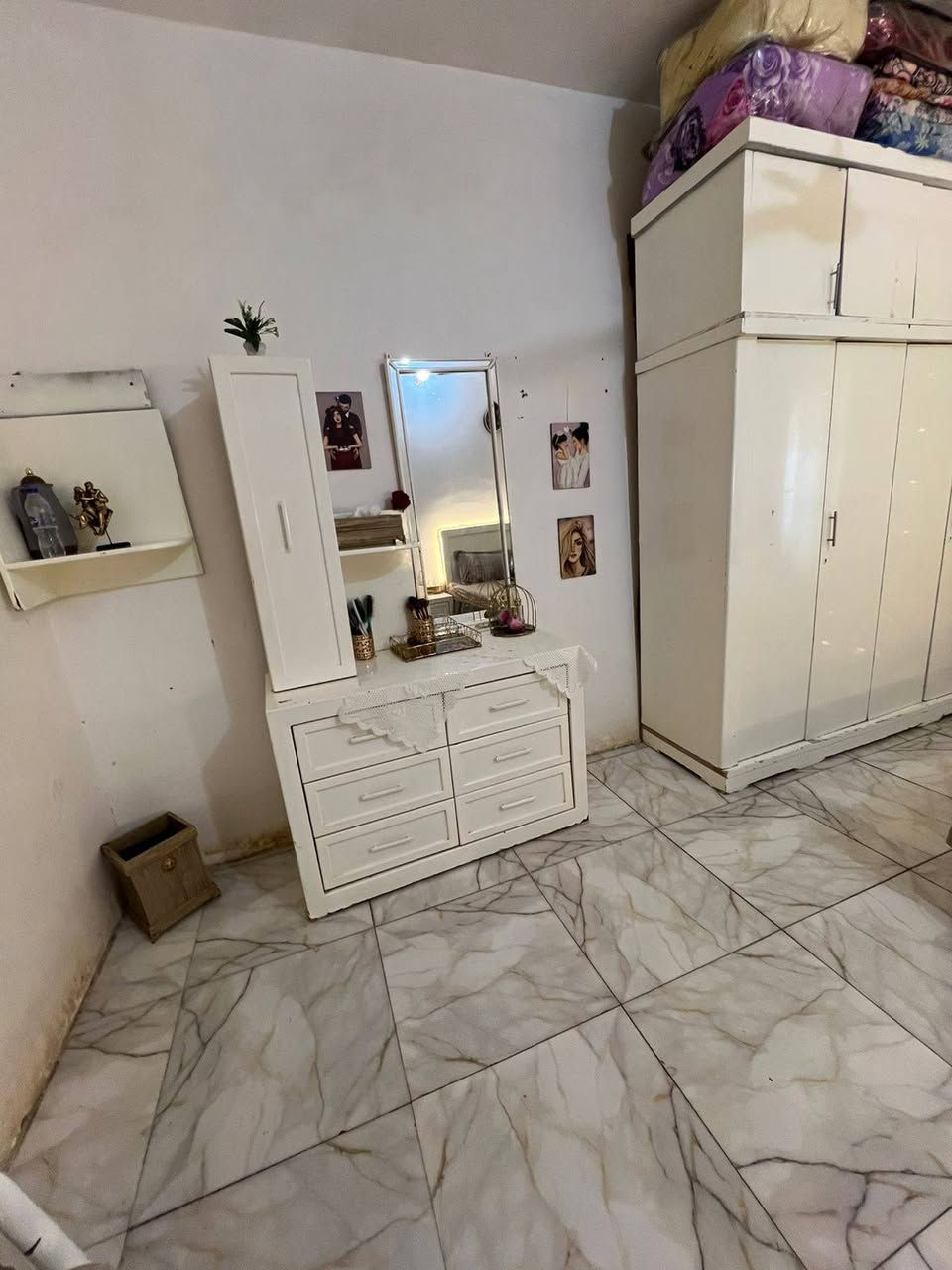 سلام عليكم غرفه كويتيه خشب صاج درجه والى سعر 600 بيه مجال سبب بعته اريد نشيل


**إذا كنت صاحب هذا الإعلان وتريد حذفه لأي سبب، رجاءا أرسل رسالة إلى الدعم الفني**