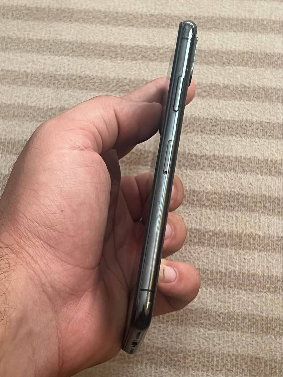 السلام عليكم
ايفون اكس 
ذاكره ٦٤
بطاريه مبدله 
الجهاز كله شغال فيس ايدي صوت نت شريحه كله شغال 
السعر :130
العنوان :الغزاليه 
الهاتف او واتساب//***********
*********** بغداد, العراق
