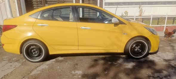 سلام عليكم اكسنت خليجي سياره عمليه موديل 2012 بيه تبديل قطعتين السعر 77 العنوان شعله الصابيات ***********
